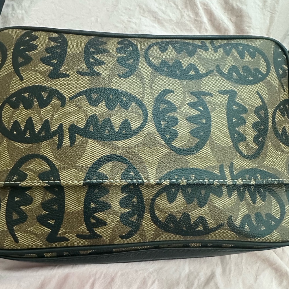 Coach Graham X Guang Yu Crossbody Bag - Picture 6 of 12